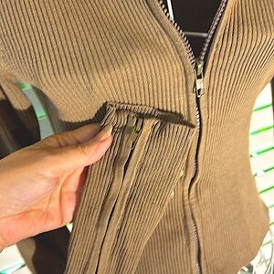 Hera Collection taupe brown zipper front and sleeves ribbed fabric sweater